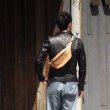 画像10: Y'2 LEATHER（ワイツーレザー）KAKISHIBU SCAR HORSE SHOULDER BAG（カキシブスカーホースショルダーバッグ）2024SS Limited Edition/Kakishibu（カキシブ） (10)