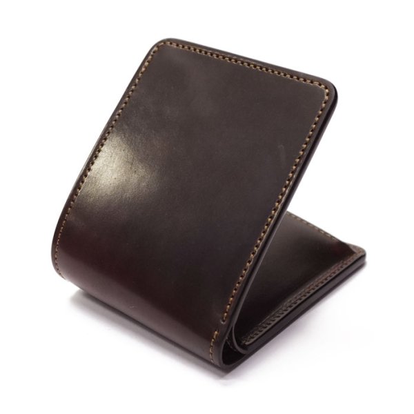 画像2: WILD SWANS(ワイルドスワンズ)GROUNDER(グラウンダー)2つ折りウォレット/#8(ダークバーガンディー)"シェルコードバン"×Choco(チョコ)"サドルプルアップ" (2)