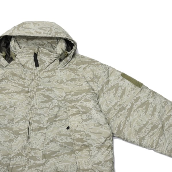 画像4:  WILD THINGS(ワイルドシングス)SHORT MONSTER PARKA (ショートモンスターパーカー)/CAMO(カモ) (4)