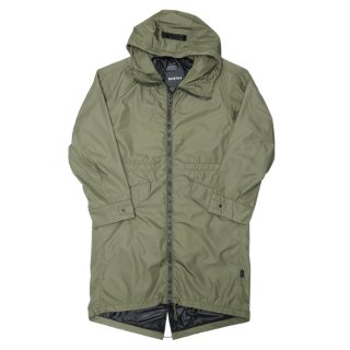 DUVETICA（デュベティカ）CHAYTON（チャイトン）/ 999（NERO）ブラック