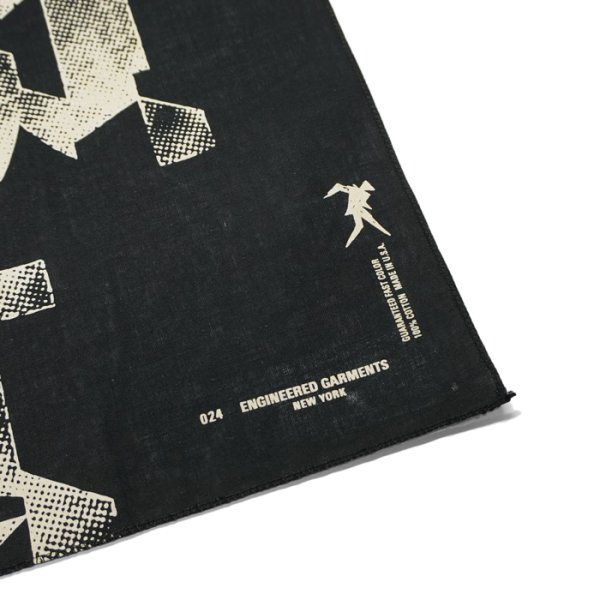 画像4: 【PointUp10%11/10迄】ENGINEERED GARMENTS（エンジニアードガーメンツ）PRINTED BANDANA（プリンテッドバンダナ）/Black（ブラック）・Navy（ネイビー） (4)