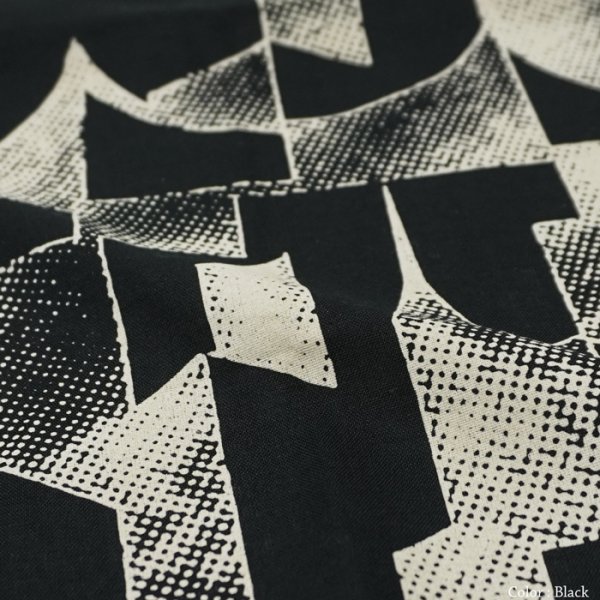 画像3: 【PointUp10%11/10迄】ENGINEERED GARMENTS（エンジニアードガーメンツ）PRINTED BANDANA（プリンテッドバンダナ）/Black（ブラック）・Navy（ネイビー） (3)