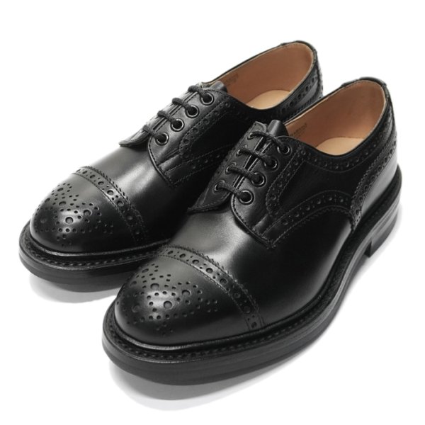画像2: Tricker's(トリッカーズ)キャップトゥブローグシューズ(ダイナイトソール)/Black Box Calf(ブラックボックスカーフ) (2)