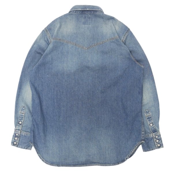 画像2: F.O.B FACTORY(エフオービーファクトリー)DENIM WESTERN SHIRT(デニムウエスタンシャツ)”8oz Wash Denim" / Blue(ブルー) (2)