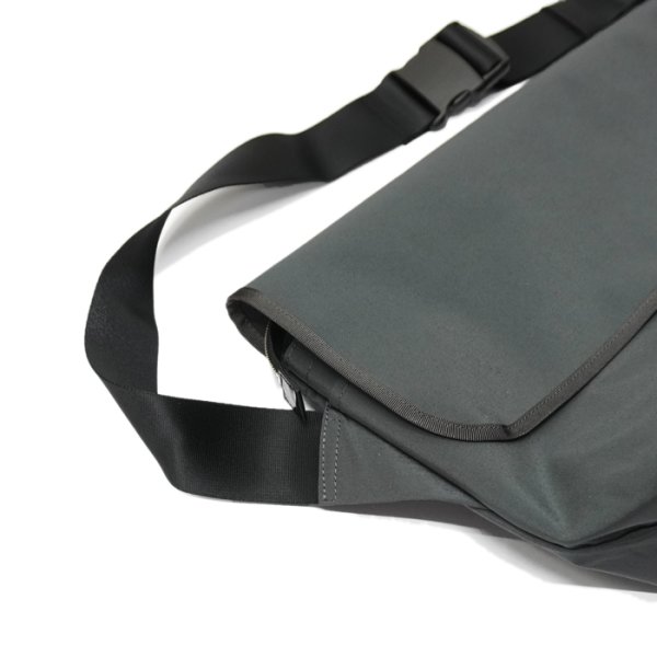 画像11: STANDARD SUPPLY(スタンダードサプライ)FLAP MESSENGER(フラップメッセンジャー)60/40 "SIMPLI CITY" / Steel Grey(スティールグレー) (11)