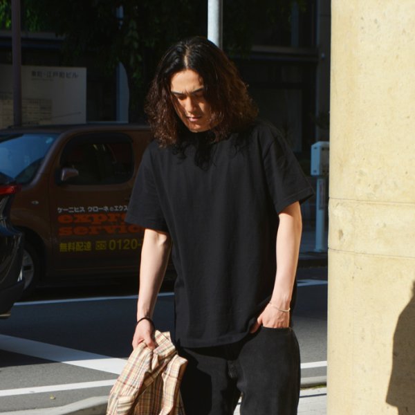 画像11: Yonetomi NEW BASIC（ヨネトミニューベーシック）NEW BASIC T-SHIRT（パックTシャツ）/ White（ホワイト）・Black（ブラック） (11)