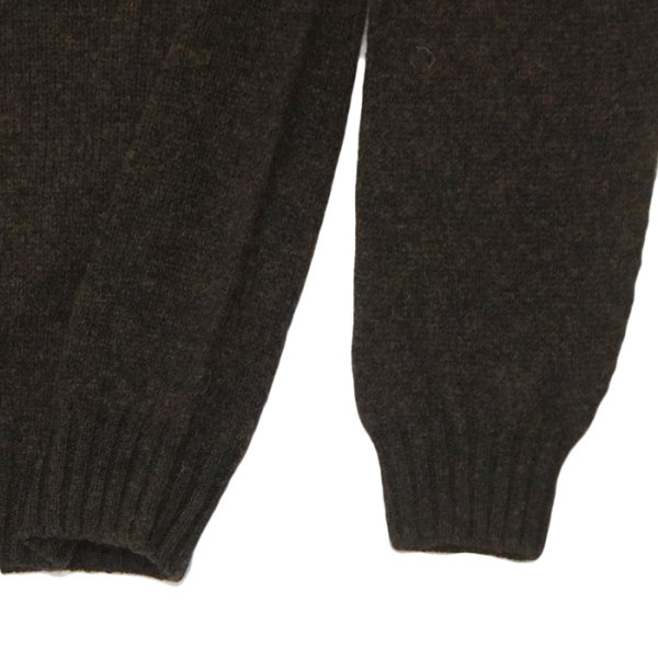 画像5: INVERALLAN（インバーアラン）Crew Neck Saddle Shoulder Sweater（クルーネックサドルショルダーセーター）"Supersoft Shetland" / Carbo（カーボ：ブラウン系） (5)