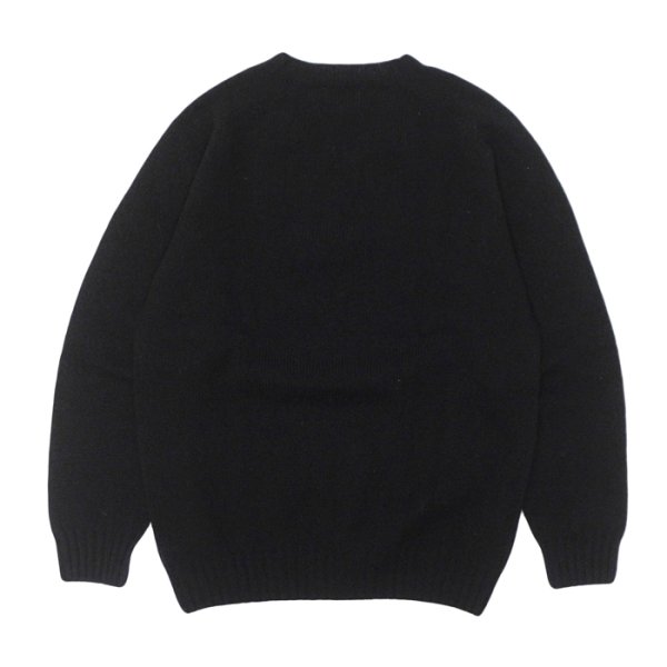 画像2: INVERALLAN（インバーアラン）Crew Neck Saddle Shoulder Sweater（クルーネックサドルショルダーセーター）”Supersoft Shetland" / Black（ブラック） (2)