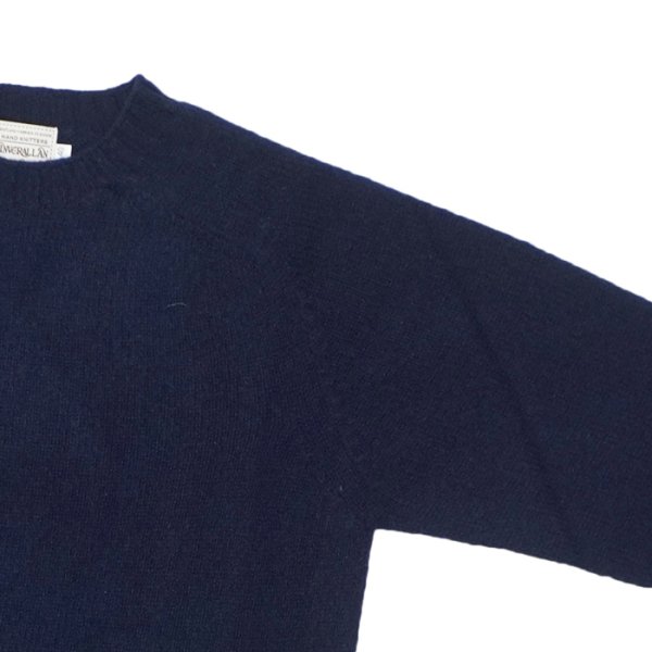 画像4: INVERALLAN（インバーアラン）Crew Neck Saddle Shoulder Sweater（クルーネックサドルショルダーセーター）"Supersoft Shetland" / New Navy（ニューネイビー） (4)