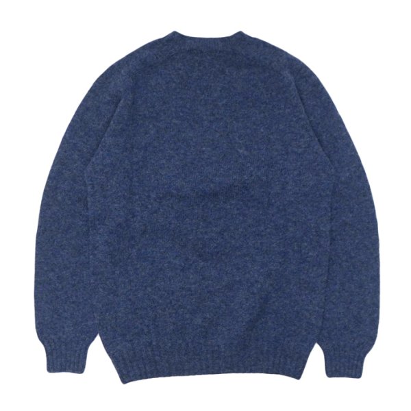 画像2: INVERALLAN(インバーアラン)Crew Neck Saddle Shoulder Sweater(クルーネックサドルショルダーセーター)”Supersoft Shetland" / Denim(デニム) (2)
