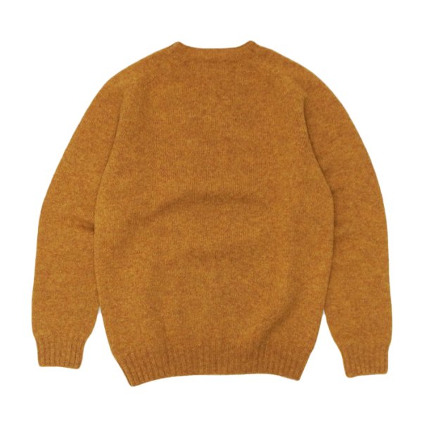 画像2: INVERALLAN（インバーアラン）Crew Neck Saddle Shoulder Sweater（クルーネックサドルショルダーセーター）"Supersoft Shetland" / Cumin（クミン） (2)