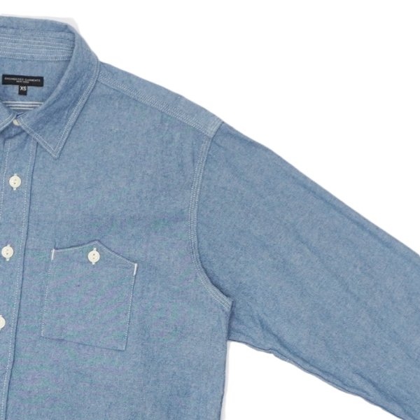 画像4: ENGINEERED GARMENTS（エンジニアードガーメンツ）WORK SHIRT（ワークシャツ）"4.5oz Cotton Chambray" / Blue（ライトブルー） (4)
