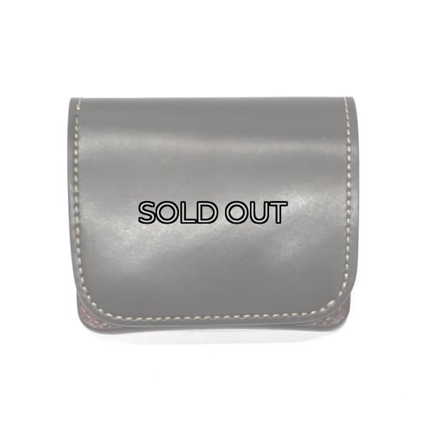 画像1: WILD SWANS（ワイルドスワンズ）CASA（カーサ）コンパクトウォレット/ブラック"シェルコードバン"×バーガンディ"型押しサドルプルアップ" (1)