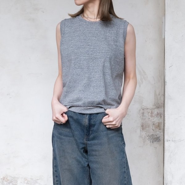 画像1: FilMelange(フィルメランジェ)ELLENI 2(エレニ 2:クルーネックノースリーブ)"Vintage Tenjiku"  / White(ホワイト)・Campione melange(カンピオーネメランジェ) (1)