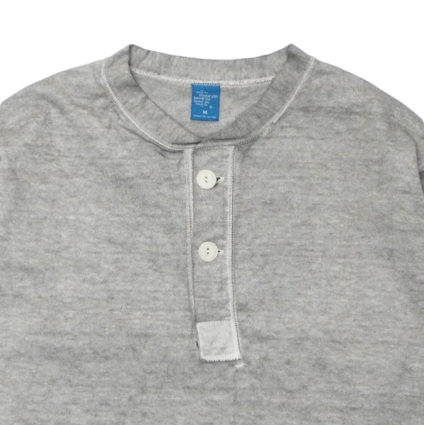 画像3: Good On(グッドオン)Long Sleeve Heavy Henley Neck Tee(ロングスリーブヘビーヘンリーネックTシャツ)"Pigment Dye" / Ash(アッシュ) (3)