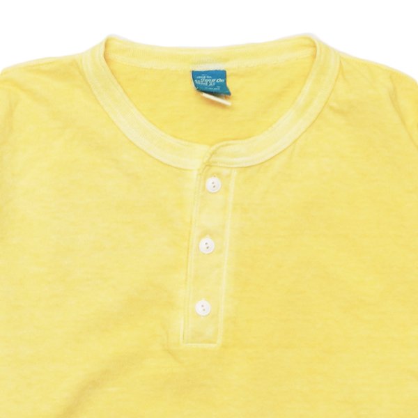 画像3: Good On(グッドオン)Long Sleeve Henley Neck Tee(ロングスリーブヘンリーネックTシャツ)"Pigment Dye" / Straw(ストロー) (3)
