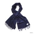 画像2: Johnstons of Elgin（ジョンストンズオブエルガン）Wovwn Scarf（ウーブンスカーフ）"Wool Solid" / Dark Navy（ダークネイビー）・Mid Grey（ミッドグレー） (2)