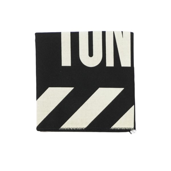 画像8: ENGINEERED GARMENTS（エンジニアードガーメンツ）Printed Bandana（プリンテッドバンダナ）/ Black:TWO TONE（ブラック:2トーン）・Black:NEWS（ブラック:ニュース） (8)