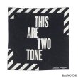 画像2: ENGINEERED GARMENTS（エンジニアードガーメンツ）Printed Bandana（プリンテッドバンダナ）/ Black:TWO TONE（ブラック:2トーン）・Black:NEWS（ブラック:ニュース） (2)