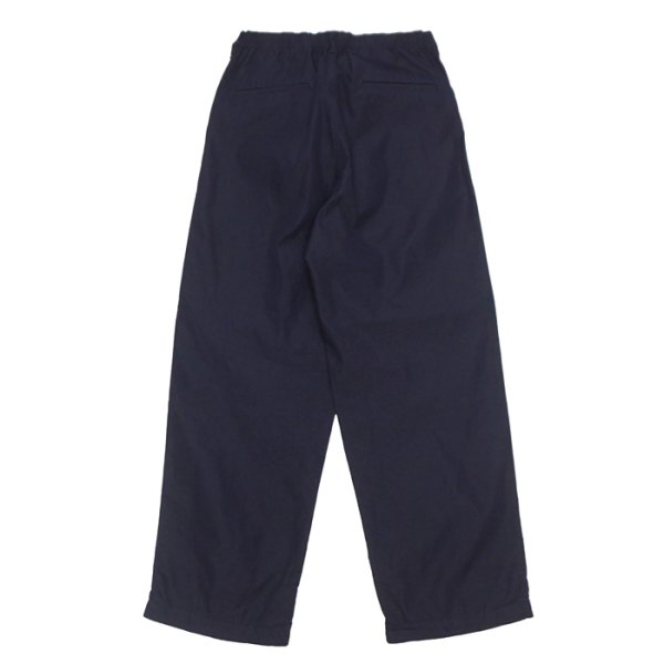 画像2: F.O.B FACTORY（エフオービーファクトリー）ID NYLON TUCK PANTS（インディゴナイロンタックパンツ）/ Indigo（インディゴ） (2)
