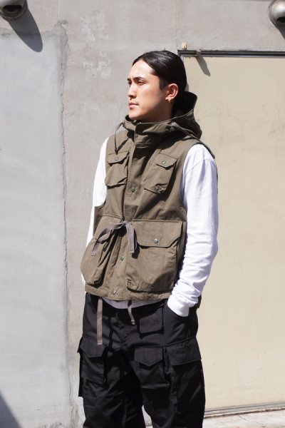 画像6: ENGINEERED GARMENTS（エンジニアードガーメンツ）Field Vest（フィールドベスト）"Cotton Sanded Cloth" / Khaki（カーキ） (6)