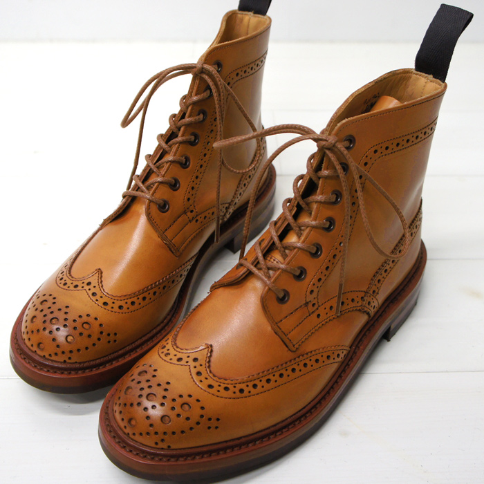 Tricker's（トリッカーズ）カントリー ブローグブーツ（ダイナイト