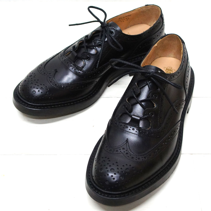 Tricker's（トリッカーズ）ギリーブローグシューズ（ダイナイトソール ...