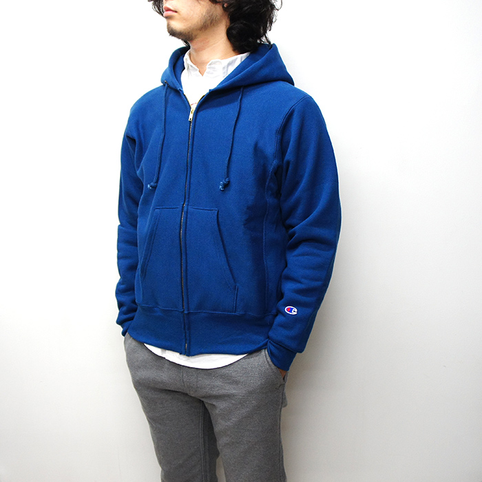 30%OFF！！Champion（チャンピオン）REVERSE WEAVE ZIP HOODED