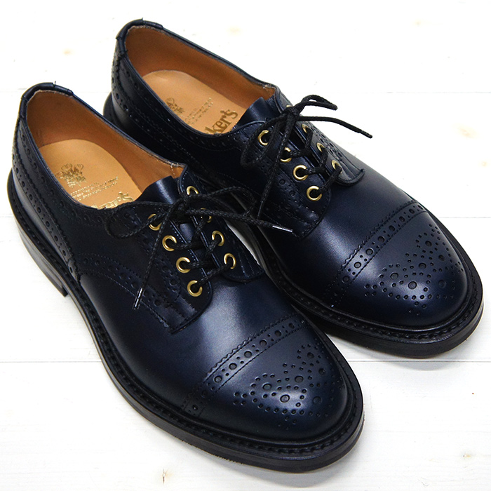 Tricker's（トリッカーズ）キャップトゥ ブローグシューズ（ダイナイト