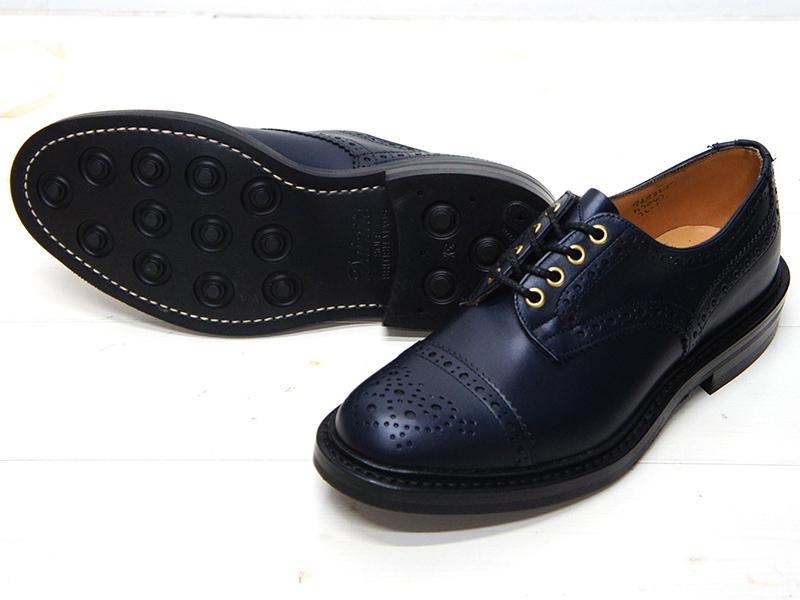 Tricker's(トリッカーズ)キャップトゥ ブローグシューズ(ダイナイト