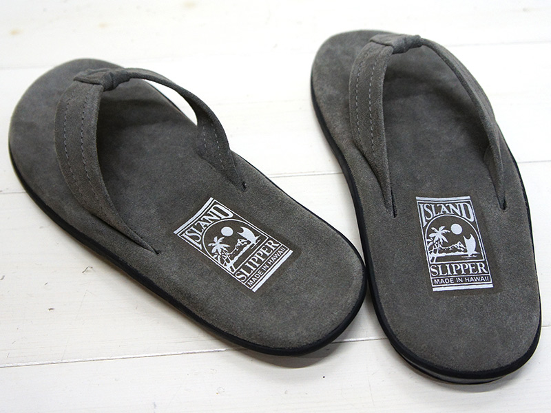 ISLAND SLIPPER（アイランドスリッパ）PB203 レザートングサンダル/Charcoal Suede（チャコールグレースエード） -  タイガース・ブラザース本店オンラインショップ