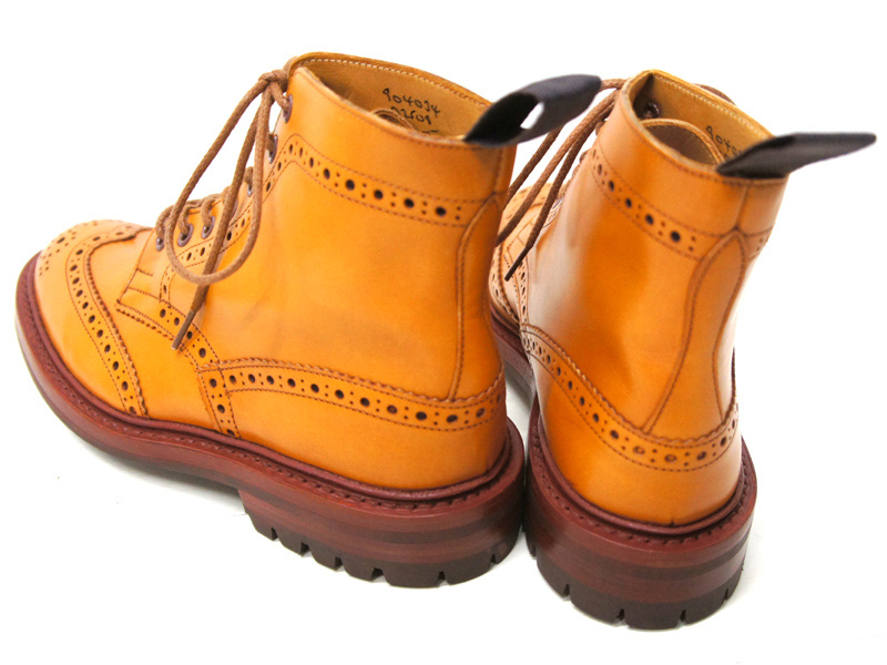 Tricker's(トリッカーズ)カントリー ブローグブーツ(コマンドソール