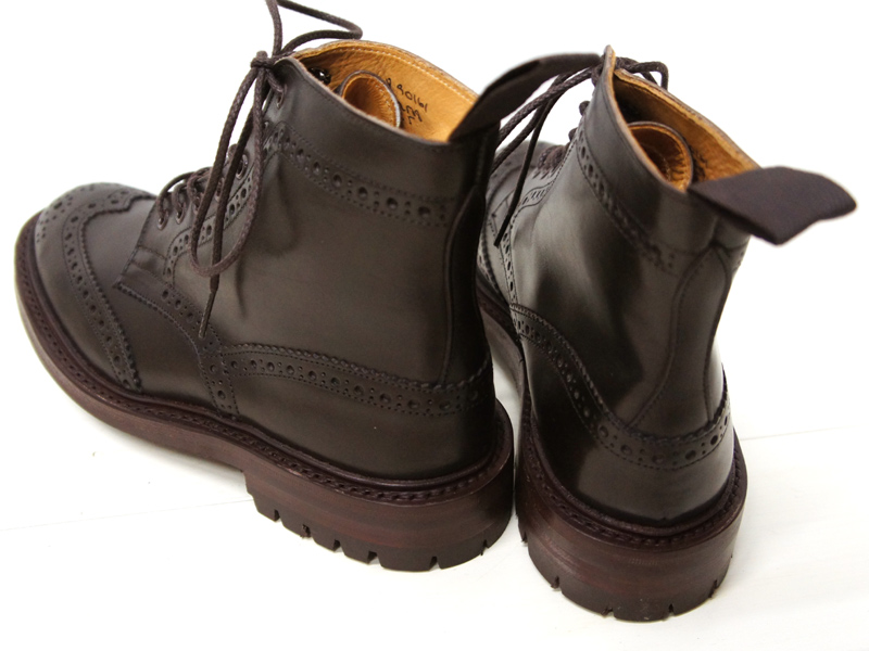 Tricker's(トリッカーズ)カントリー ブローグブーツ(コマンドソール