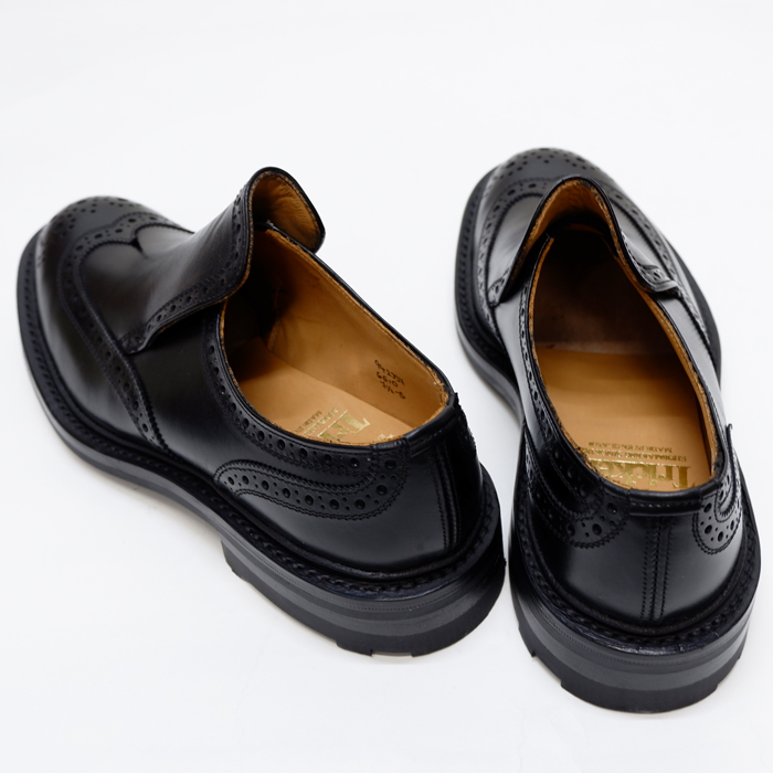 Tricker's（トリッカーズ）スリッポンタイプ ブローグシューズ（リッジ 