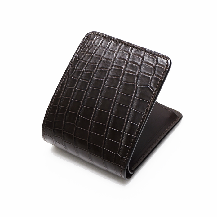 Wild Swans ワイルドスワンズ Grounder グラウンダー 2つ折りウォレット チョコ クロコダイル ダークブラウン イングリッシュブライドル タイガース ブラザース本店オンラインショップ Wild Swans ワイルドスワンズ Grounder グラウンダー 2つ折りウォレット チョコ クロコダイル ダークブラウン イングリッシュブライドル タイガース ブラザース本店オンラインショップ