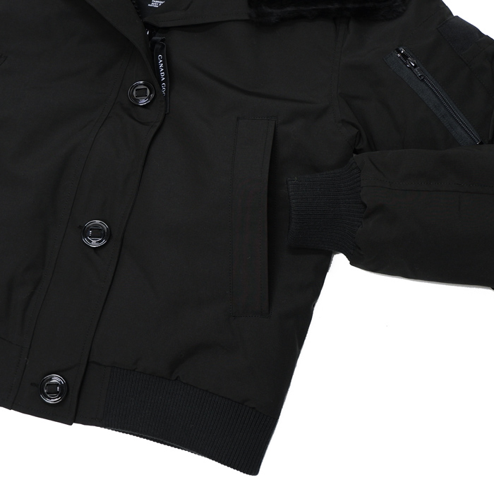 CANADA GOOSE（カナダグース）LABRADOR BOMBER（ラブラドールボンバー 