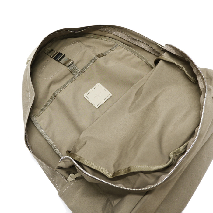 STANDARD SUPPLY（スタンダードサプライ）COMMUTE DAYPACK（コミュートデイパック）Cotton  Nylon/Greige（グレージュ）'23春夏限定カラー