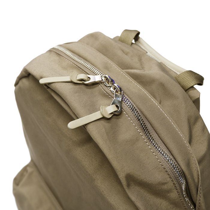 STANDARD SUPPLY（スタンダードサプライ）COMMUTE DAYPACK（コミュートデイパック）Cotton  Nylon/Greige（グレージュ）'23春夏限定カラー