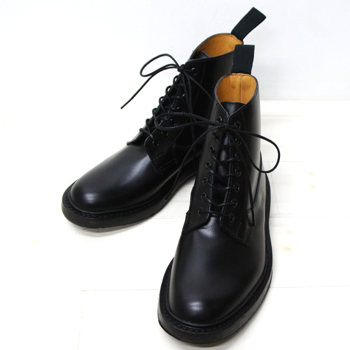 Tricker's（トリッカーズ）プレーントゥ ブーツ（Burford）ダイナイト